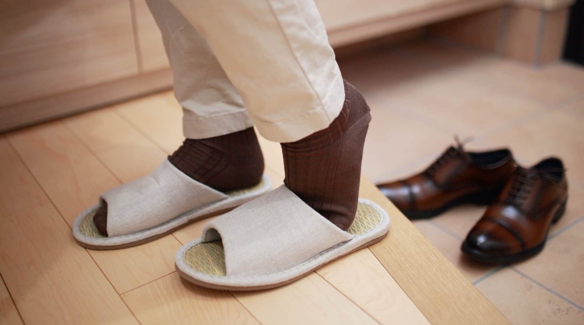 عادت های عجیب ژاپنی ها- درآوردن کفش هنگام ورود 