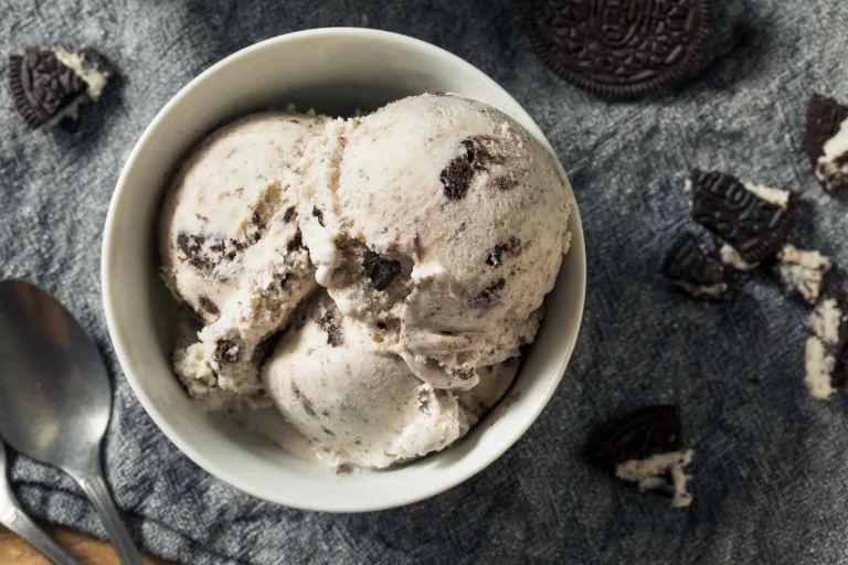 بستنی خامه ای کوکی