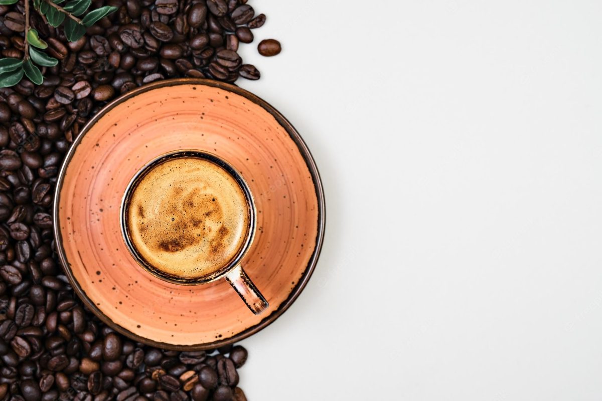 قهوه برای سیاهی دور چشم