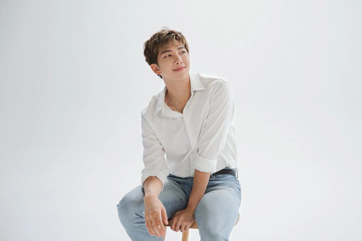 کیم نام جون: RM که به عنوان زیباترین مرد دنیا انتخاب شده کیست؟