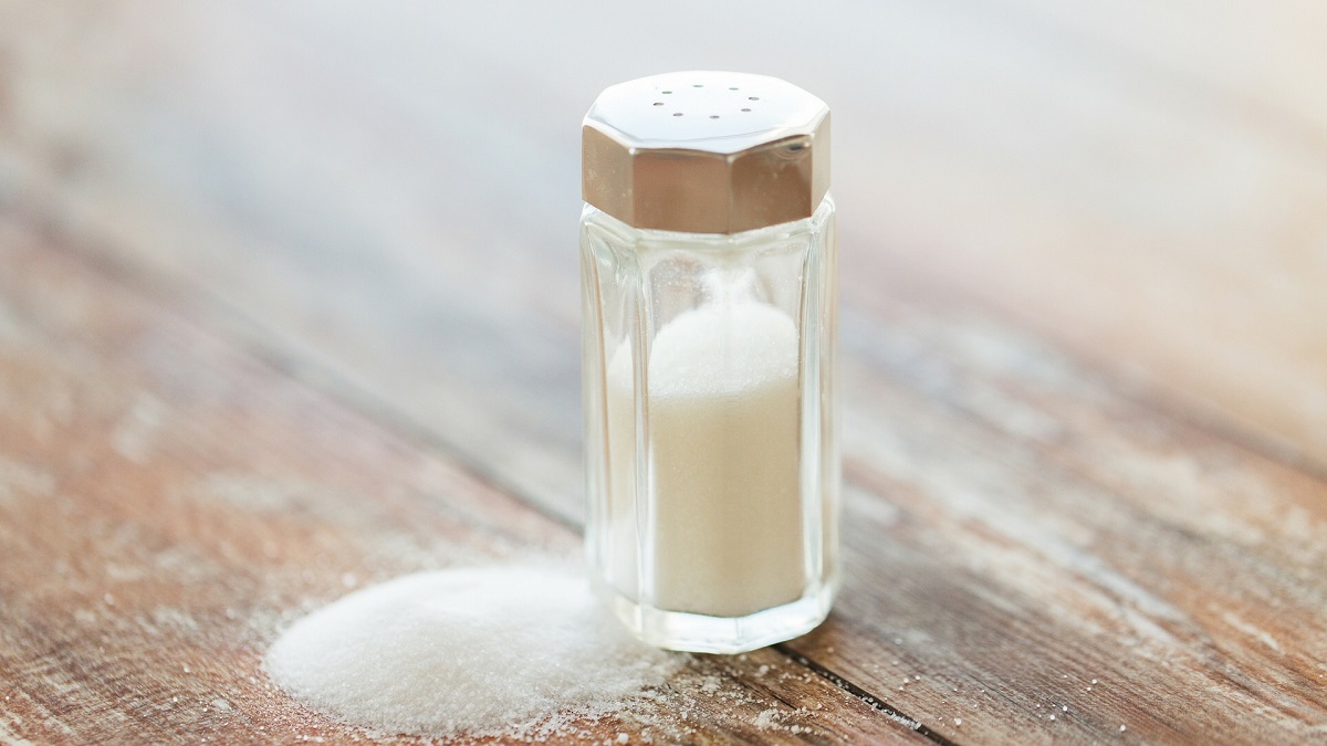 لاغری سریع1: مصرف نمک را کم کن.