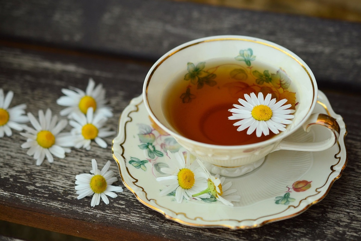 درمان گیاهی خارش سر 3: چای بابونه