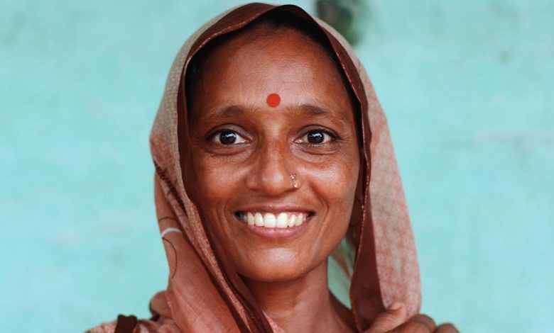 راز خال قرمز پیشانی در زنان هندی