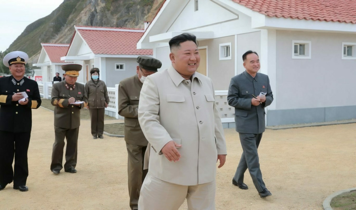 سبک لباس پوشیدن رهبر کره شمالی2
