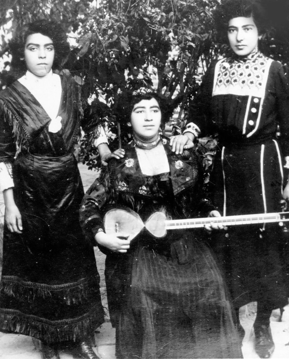 گروه‌های زنانه موسیقی در دوره قاجار8