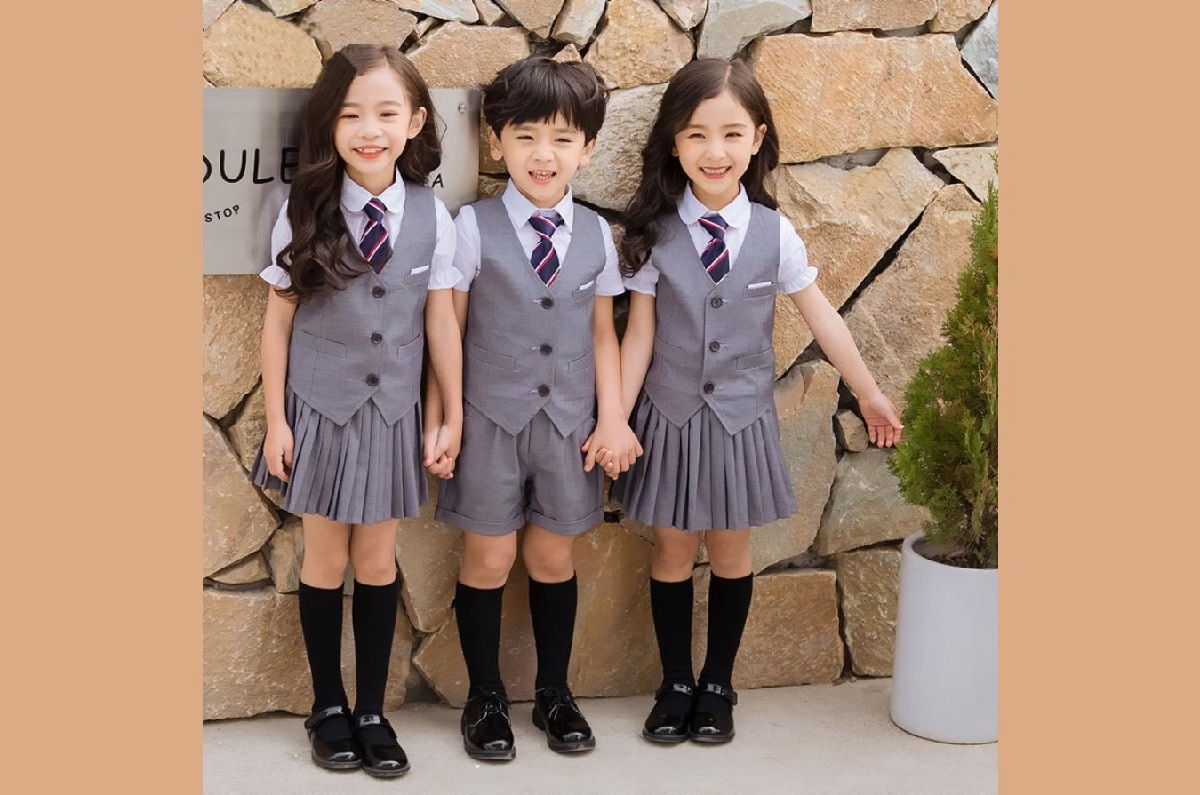 لباس فرم مدارس کره جنوبی1