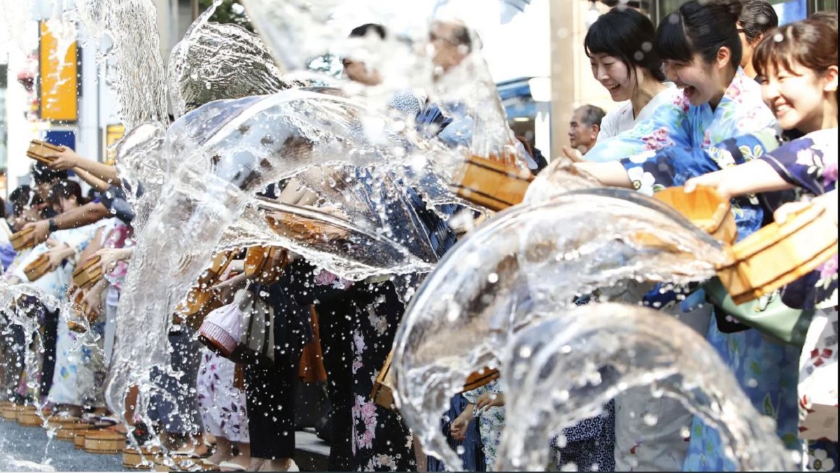 راهکار ژاپنی ها برای مهار گرما2