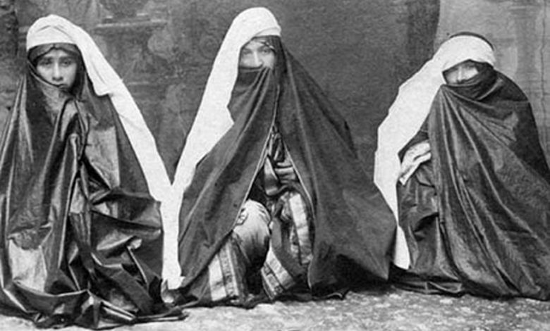 پوشش زنان دوره قاجار
