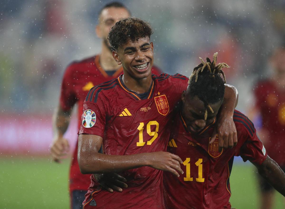یامال جوان‌ترین گلزن تاریخ اسپانیا 1