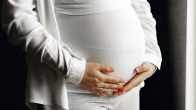 اخراج از کار بخاطر بارداری 1