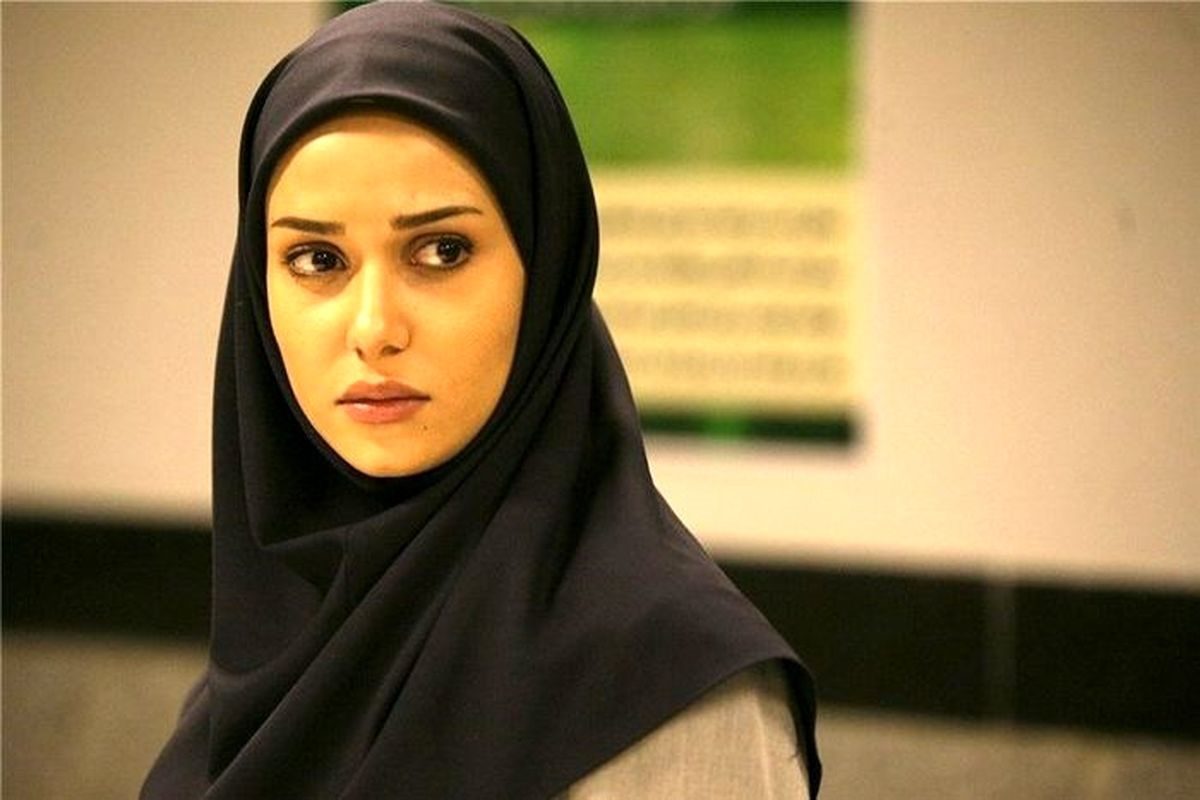 پریناز ایزدیار در سریال زمانه