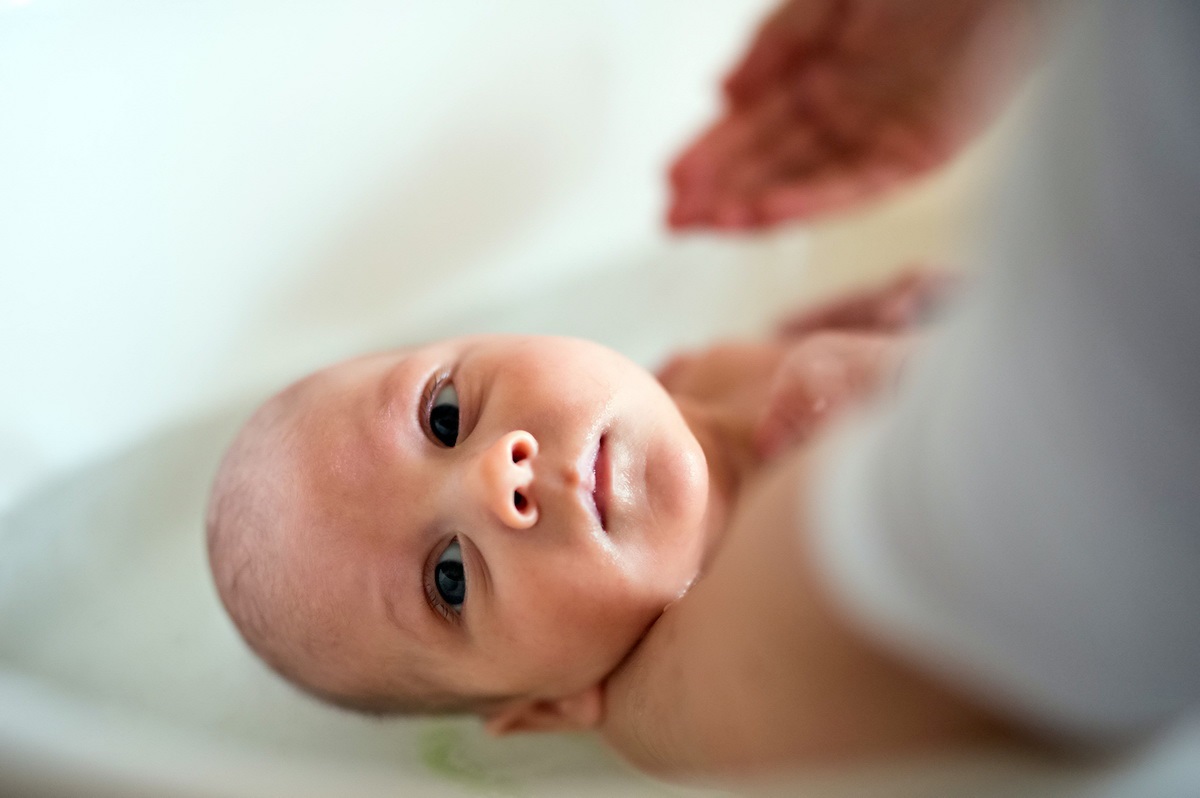دانستنی های مهم در مورد رنگ مدفوع نوزاد