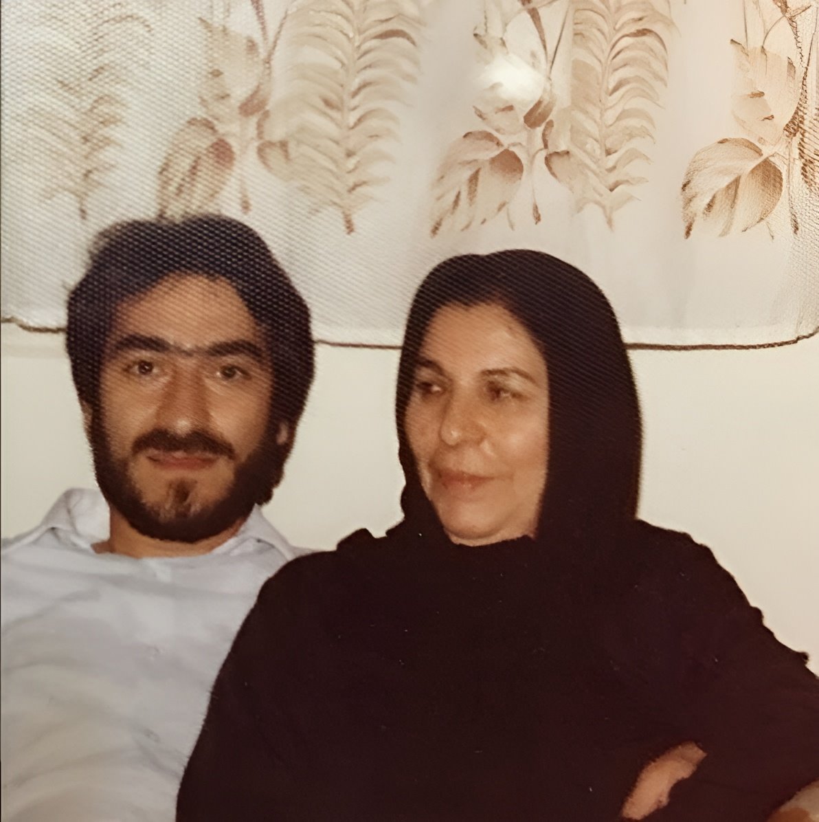 پسر و همسر اول عزت الله انتظامی