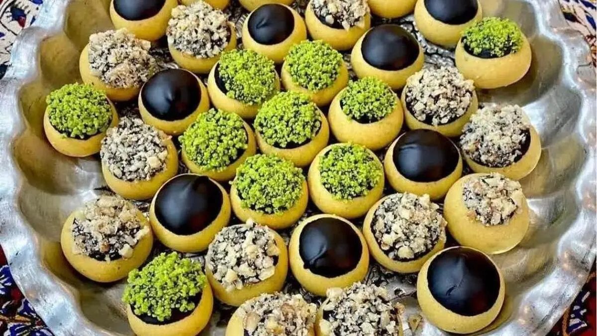 طرز تهیه شیرینی شاهپسند1