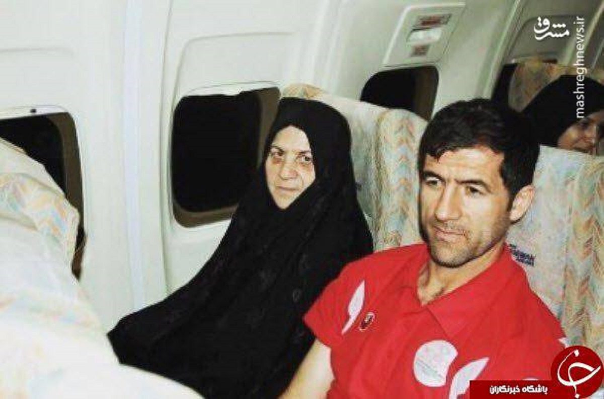 مادر کریم باقری