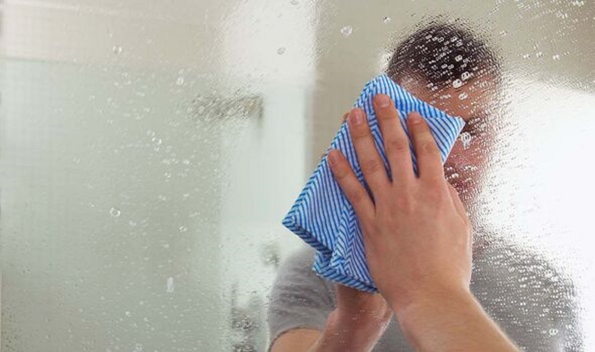 جلوگیری از بخار گرفتن آینه حمام و دستشویی2