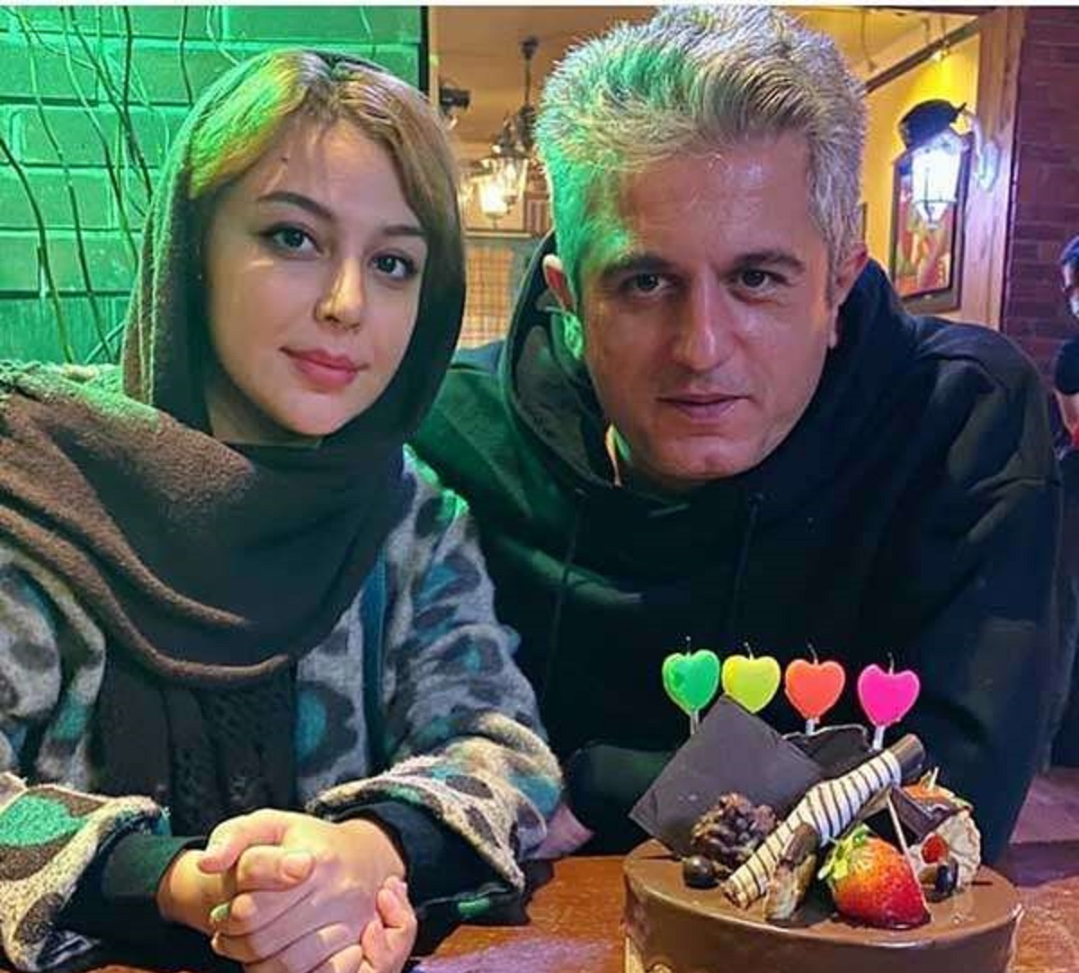 مونا غمخوار و همسرش