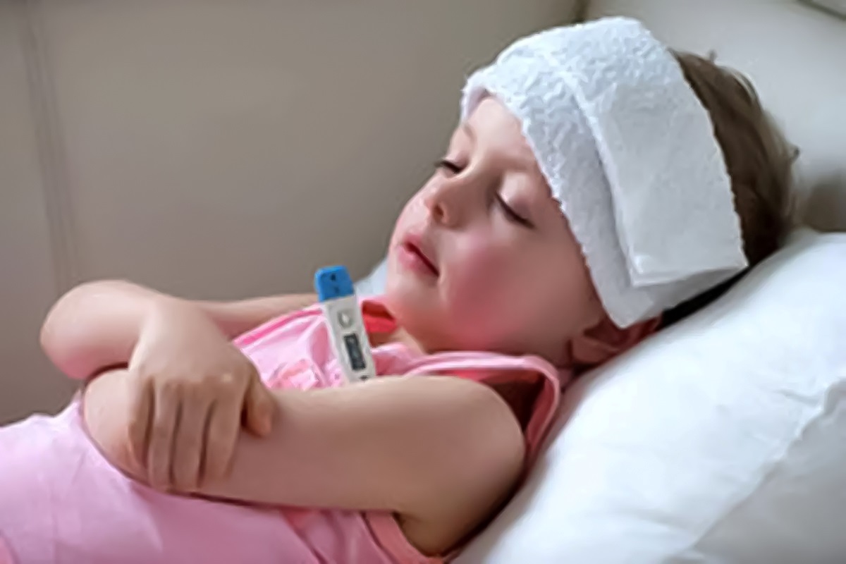 درمان تب کودکان در خانه 1