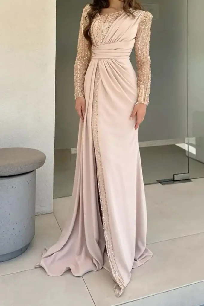 پیراهن مجلسی زنانه پوشیده