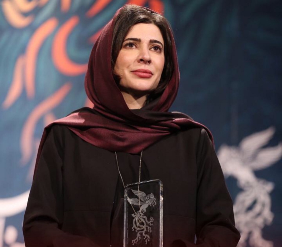 بیوگرافی نازنین احمدی 3