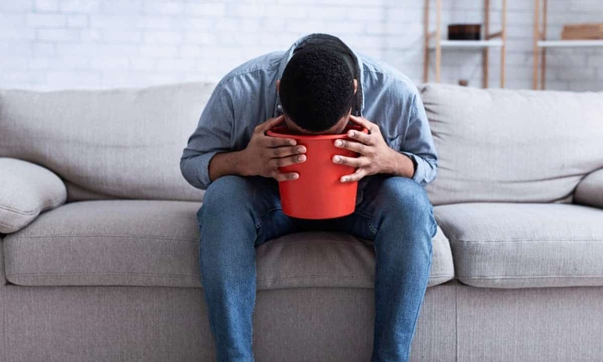 خوراکی هایی برای حل مشکل حالت تهوع-2