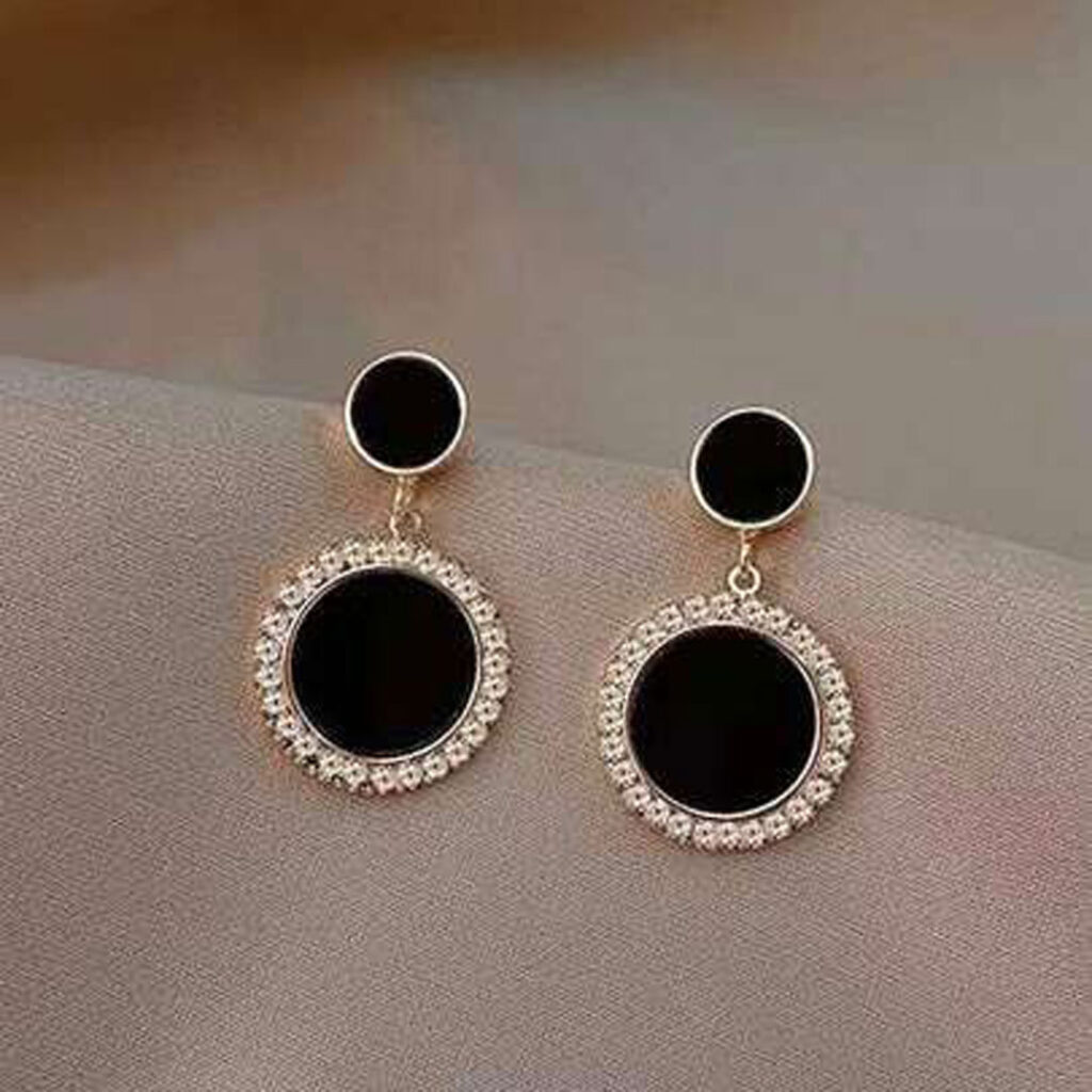 گوشواره‌ فانتزی