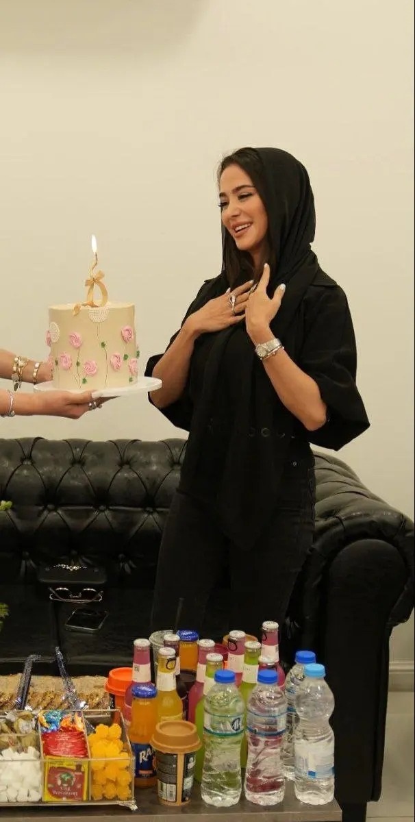الناز حبیبی در تولد ۳۷ سالگی-1