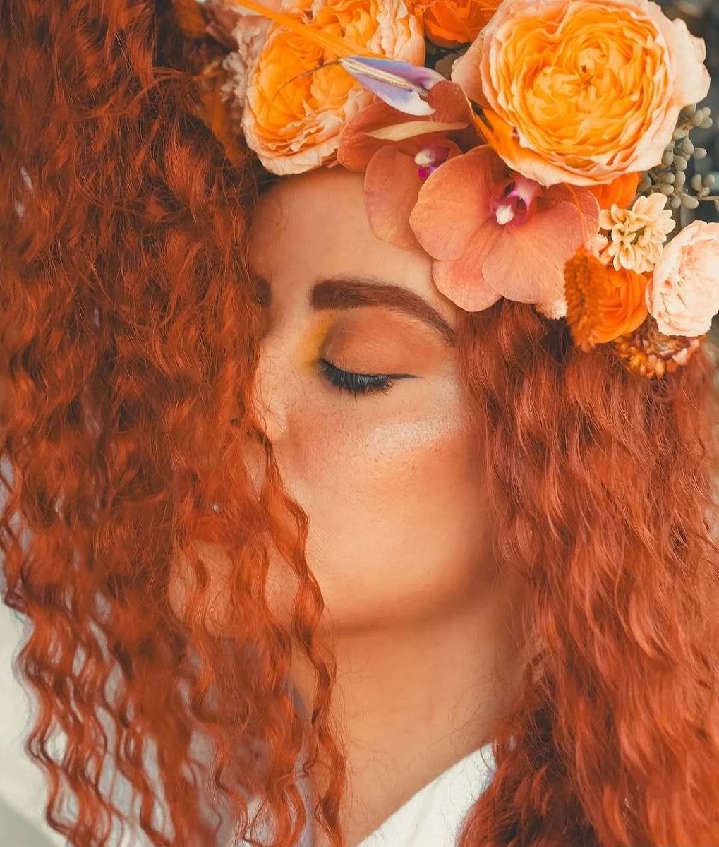 الهام اخوان با موهای نارنجی 3