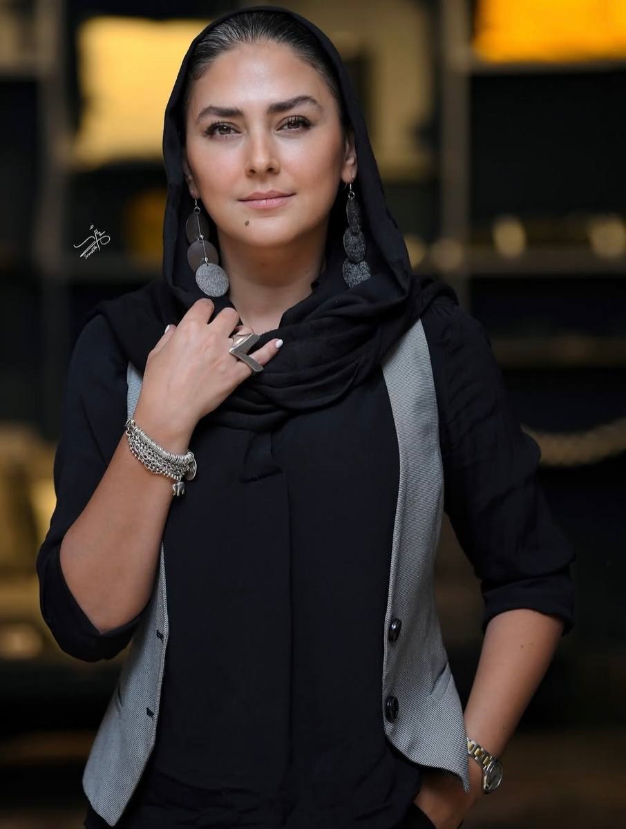 ظاهر خاص هدی زین‌العابدین در جشن نگاه 2