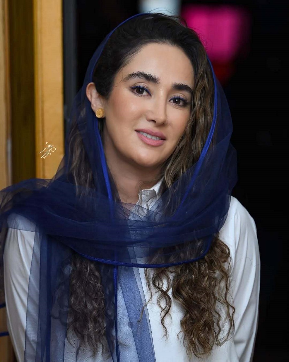 بهاره افشاری در حاشیه نمایش قلب نارنگی 1