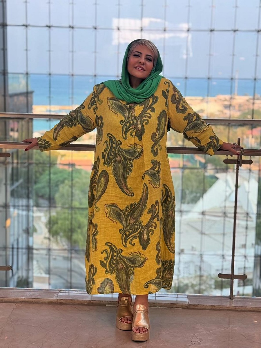 رابعه اسکویی در جزیره کیش 1