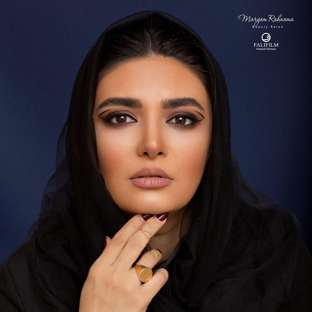 آرایش دل فریب لیندا کیانی 1