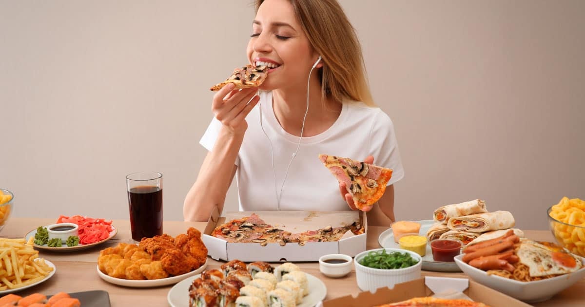 شناخت عوارض و راهکارهای کنترل پرخوری-1