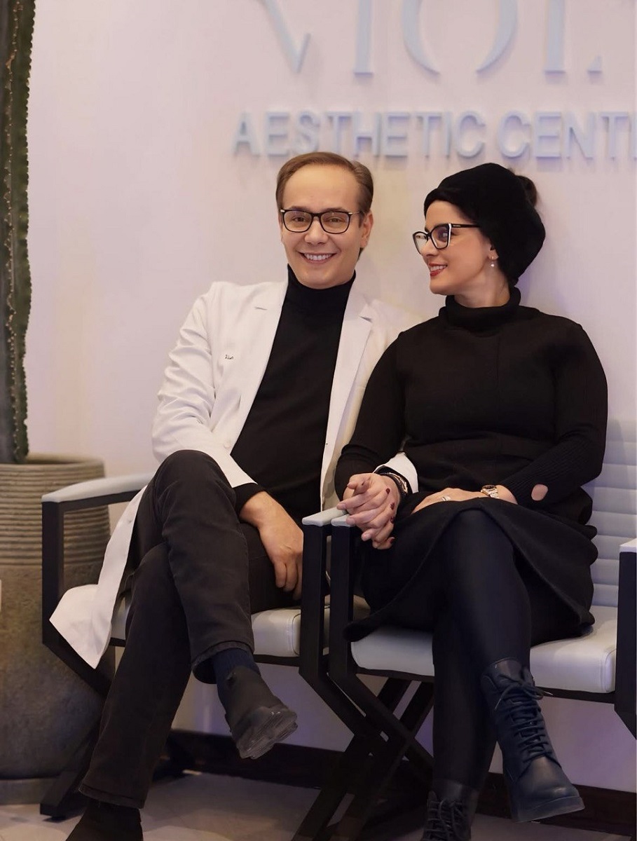  غزل شاکری در کنار همسرش 2