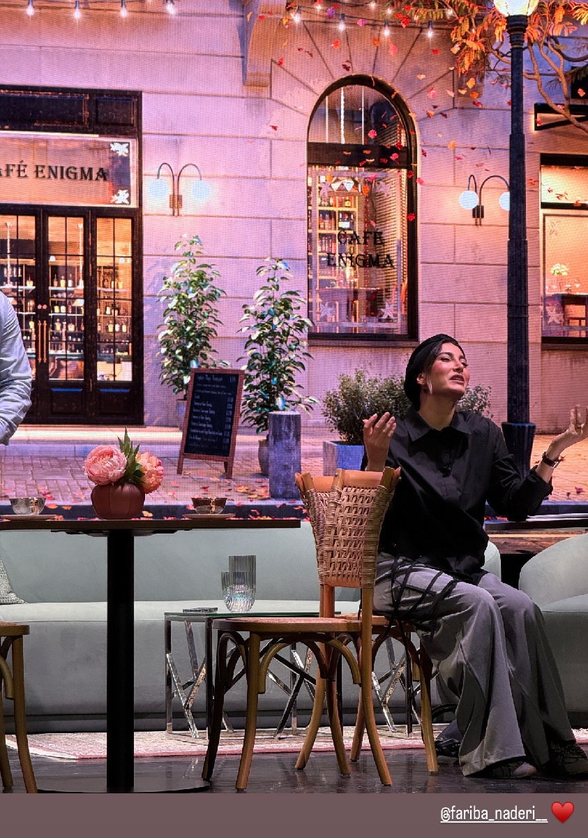 فریبا نادری در اجرای تئاتر دبی 1