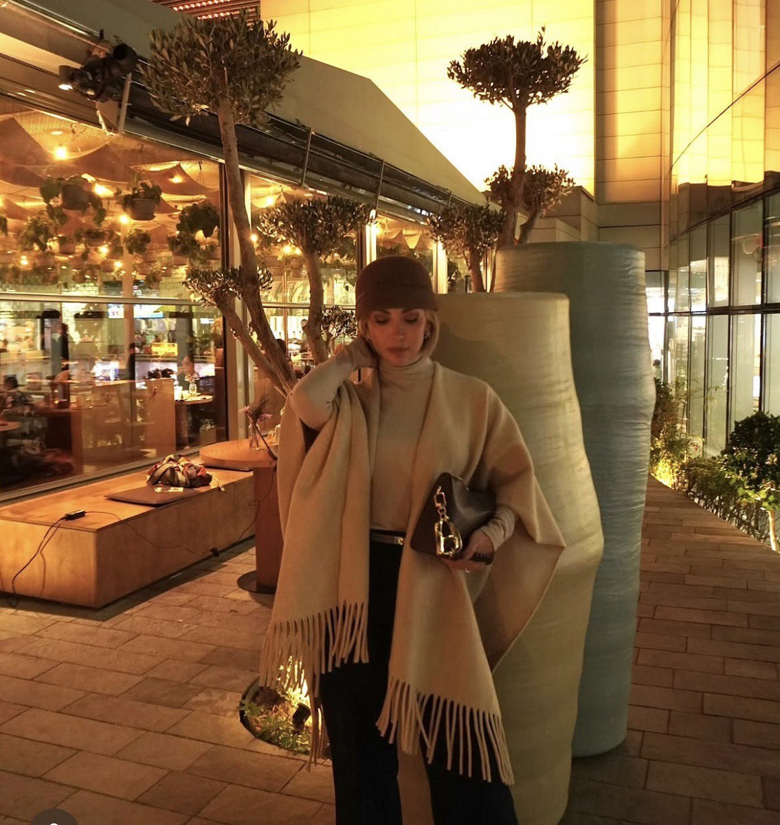 کافه لاکچری مینا مختاری 2