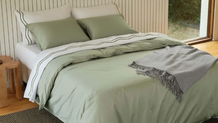 بهترین جنس روتختی برای زمستان؛ ساتن پنبهای بهترین جنس روتختی برای زمستان؛ ساتن پنبهای