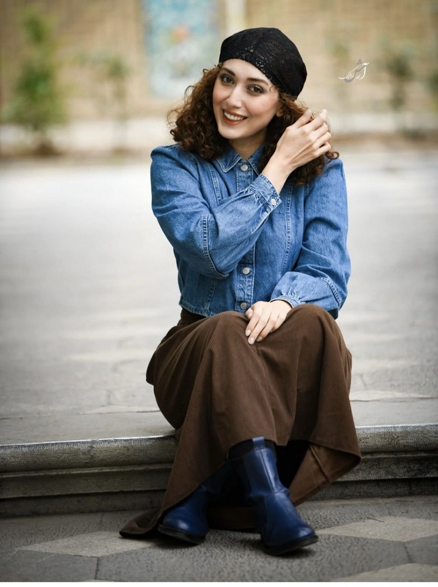 استایل پاییزی و مناسب شادی خلیلی 3