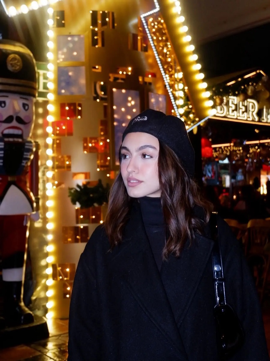 تیپ کریسمسی نیکی نصیریان 3