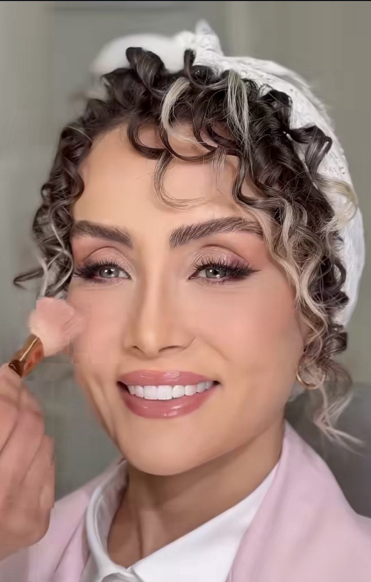 حدیث فولادوند با تم صورتی 1