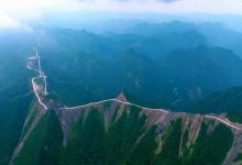 جاده باریک میان آسمان و پرتگاه-1