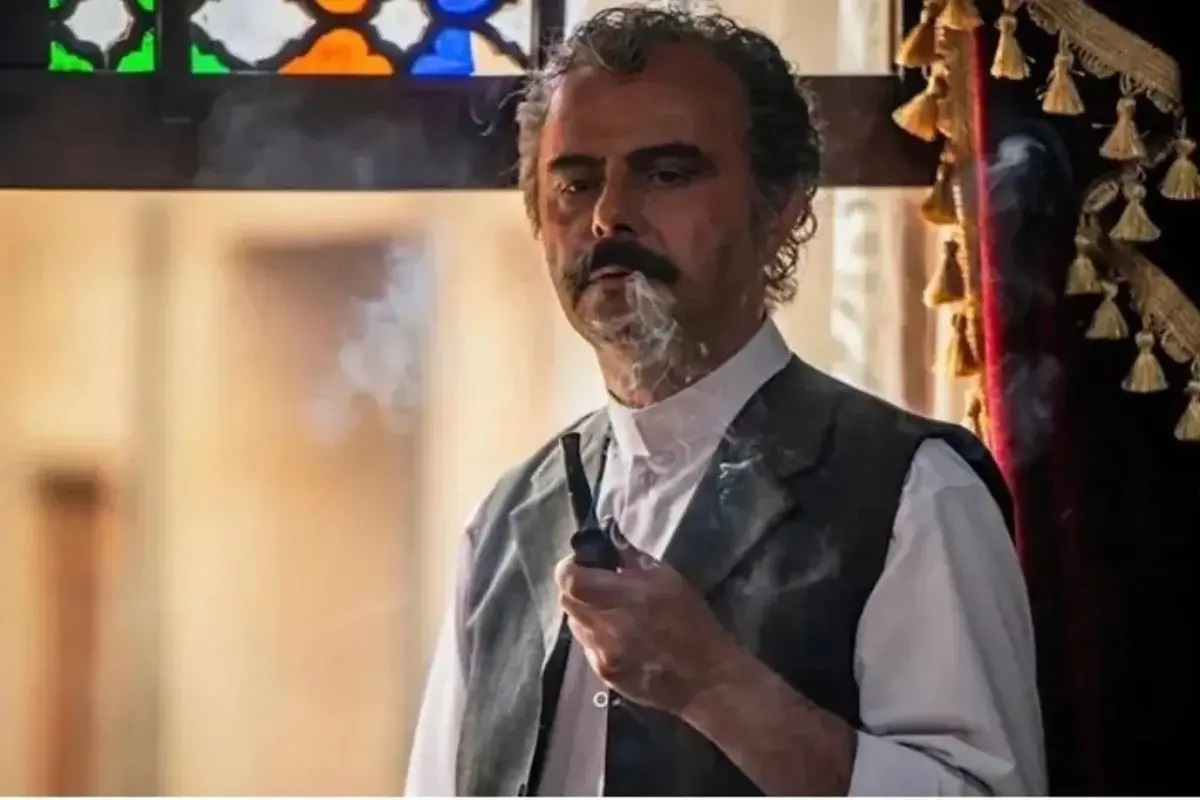 جدایی علی مصفا از بامداد خمار 1