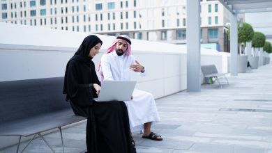 حقوق چند صد میلیونی کارمند کویتی بدون یک روز کار