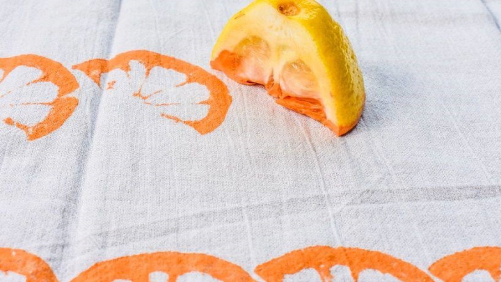 آموزش چاپ طرح روی دستمال آشپزخانه با مرکبات آموزش چاپ طرح روی دستمال آشپزخانه با مرکبات