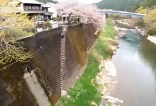 ترسناک ترین راه پله در ژاپن-2