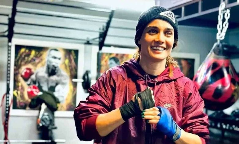 تینا آخوندتبار عضو تیم ملی بوکس ایران