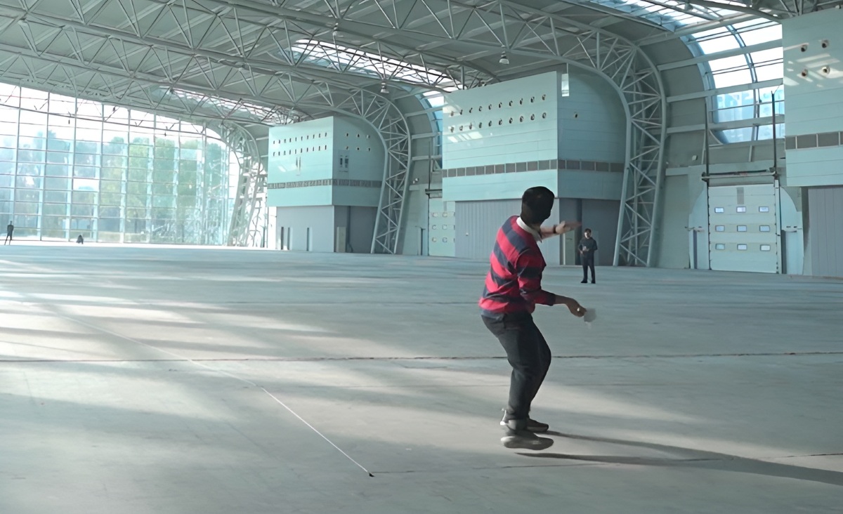 هواپیماهای کاغذی چین رکورد زدند-1