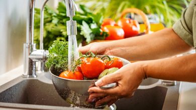 چرا شستشوی سبزیجات ضروری است